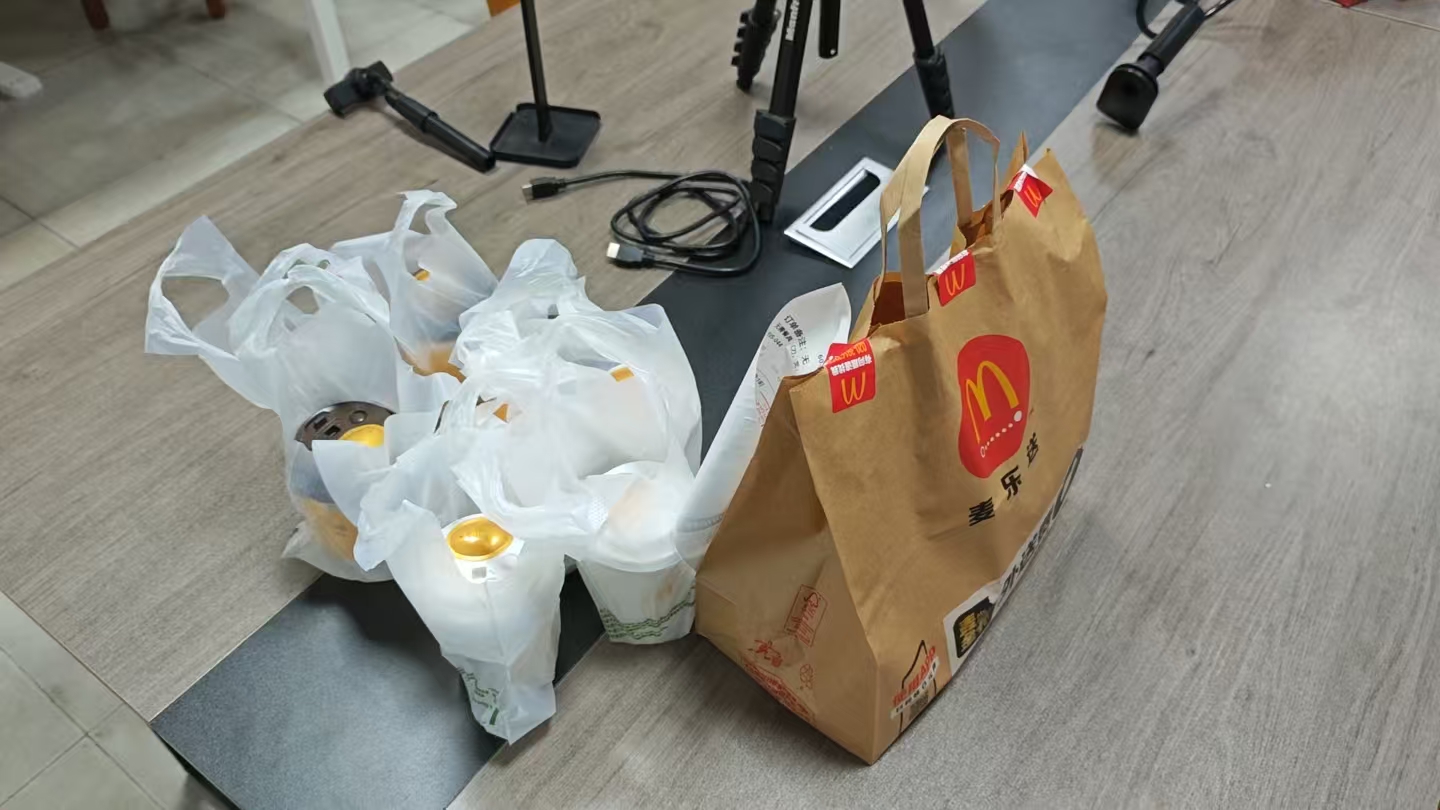 2187e34814eddb28b71688c4803830fb